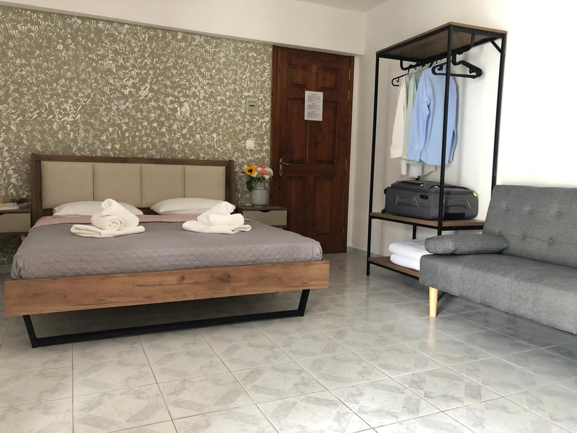 Guest House Skiathos Skiathos Town