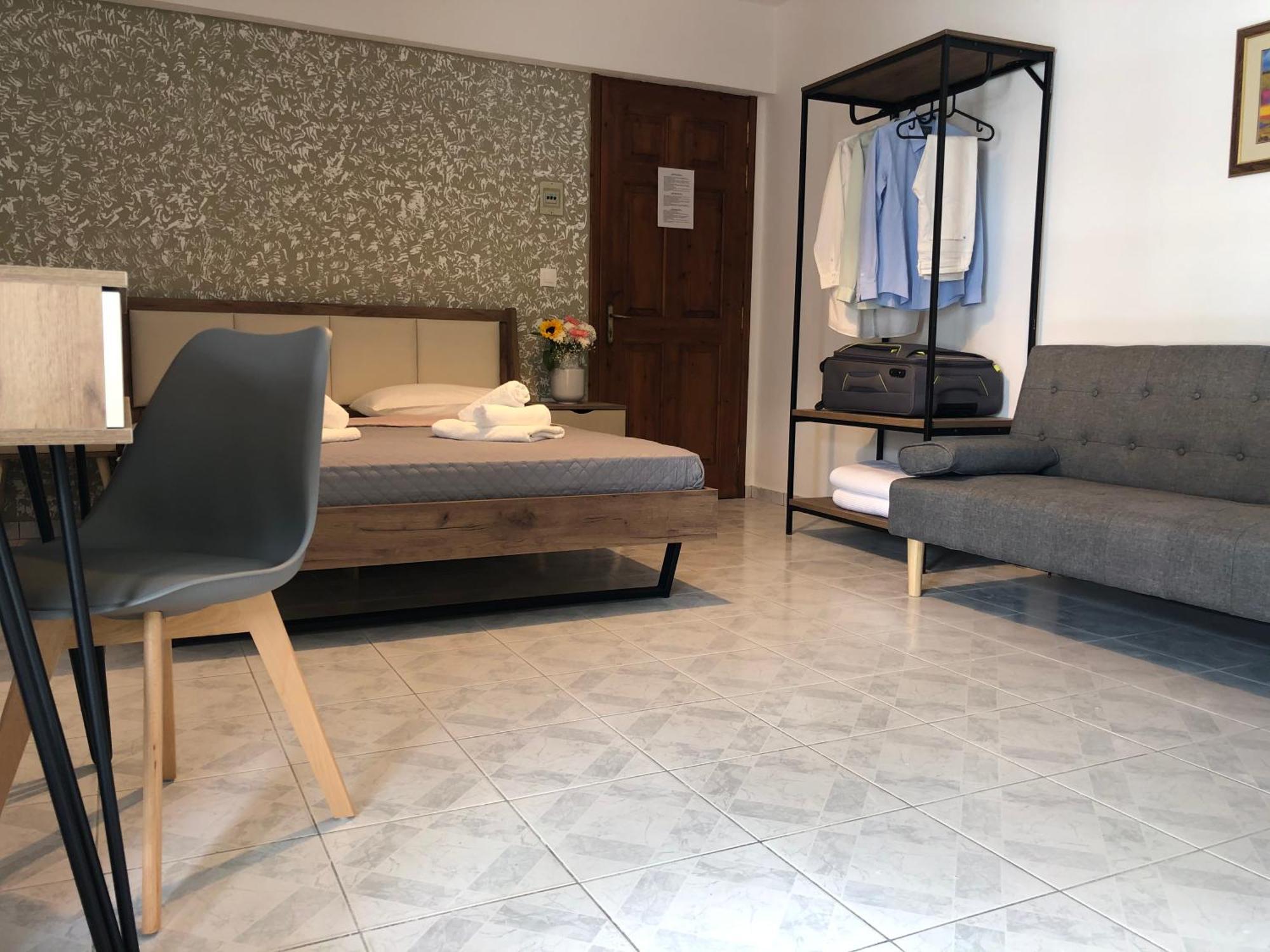 Guest House Skiathos Apartment Skiathos Town